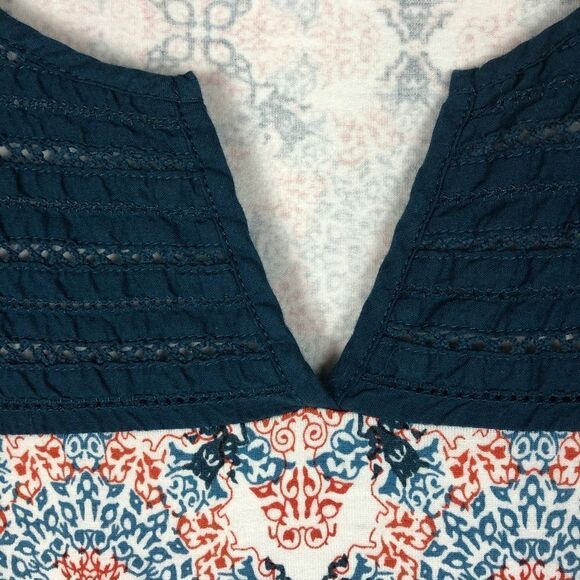 Lila Rose Sleeveless Top size Medium - Picture 4 of 6